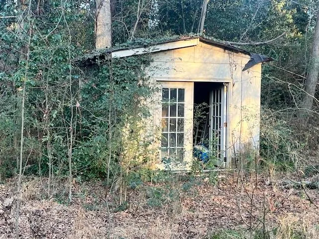 $300,000 | 3833 Leander Court, Tucker, GA 30084