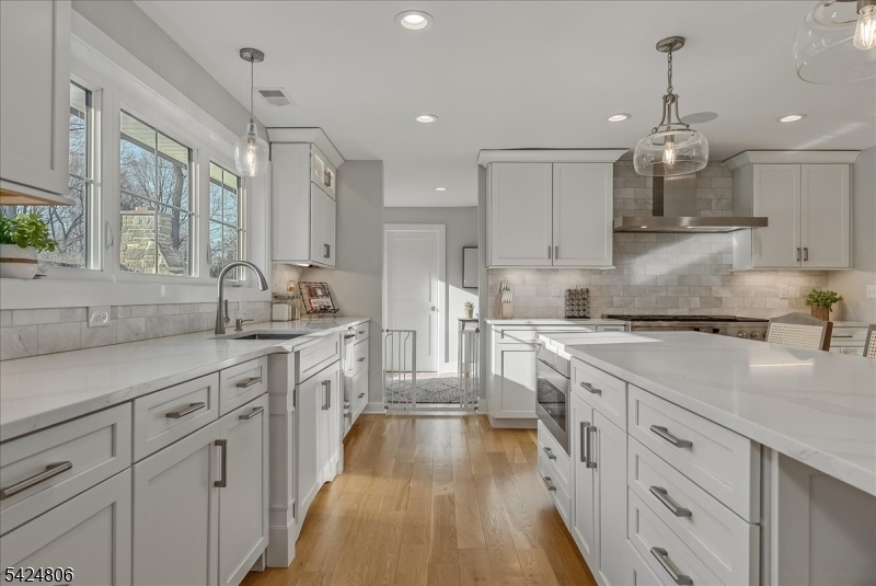 529 Openaki Road Denville, NJ 07834 - Photo 19 of 50