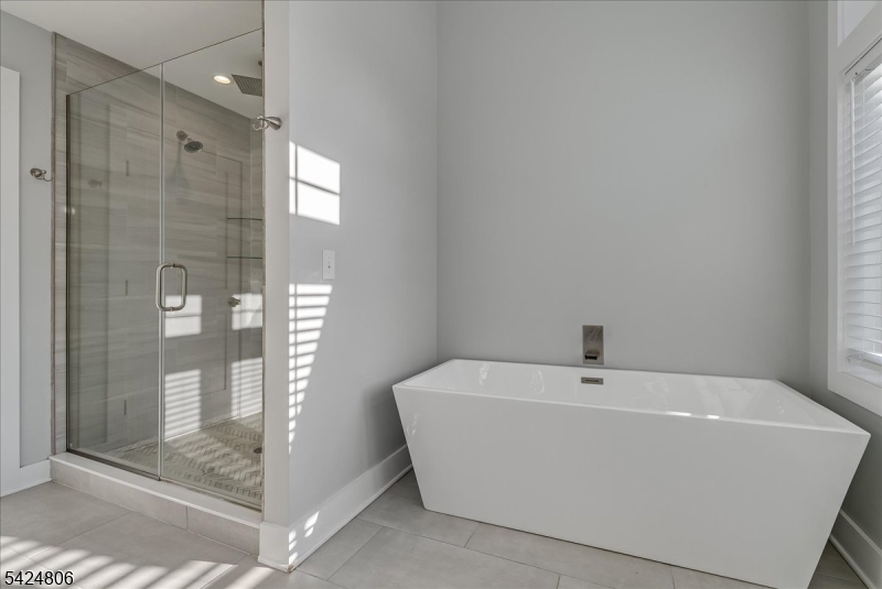 529 Openaki Road Denville, NJ 07834 - Photo 24 of 50
