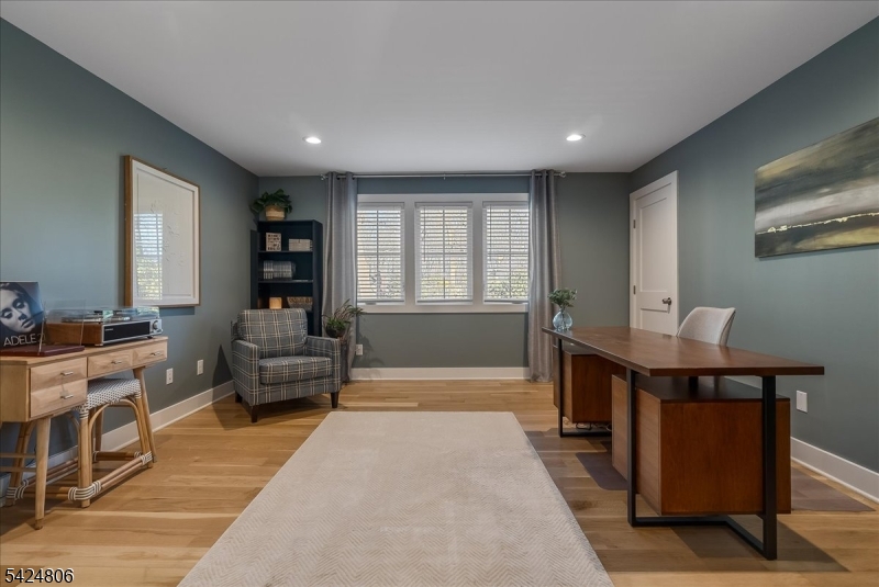 529 Openaki Road Denville, NJ 07834 - Photo 26 of 50