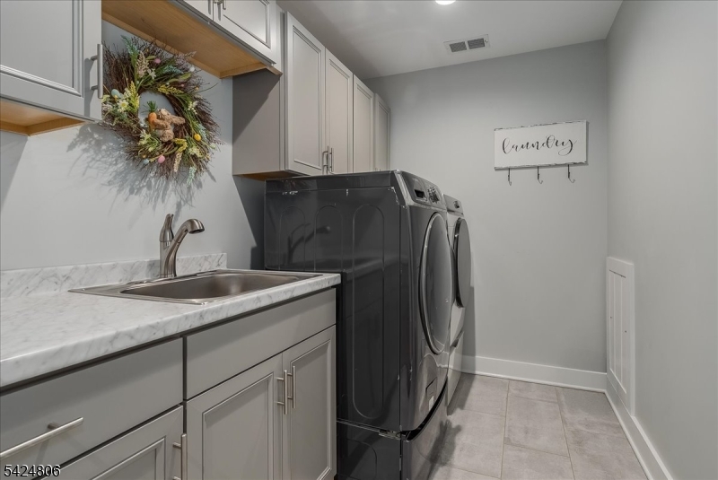529 Openaki Road Denville, NJ 07834 - Photo 28 of 50