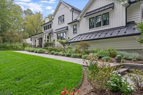 $1,800,000 | 529 Openaki Road, Denville, NJ 07834