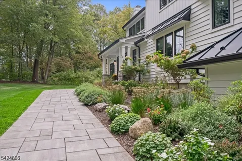 $1,800,000 | 529 Openaki Road, Denville, NJ 07834