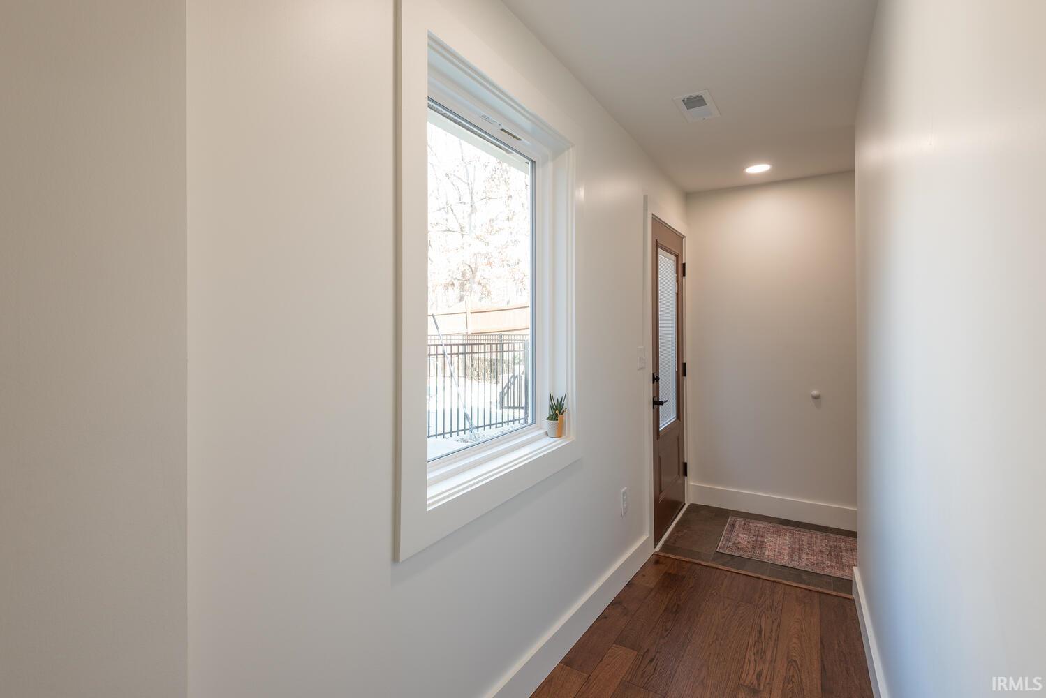 5075 North Union Valley Road Bloomington, IN 47404 - Photo 13 of 36