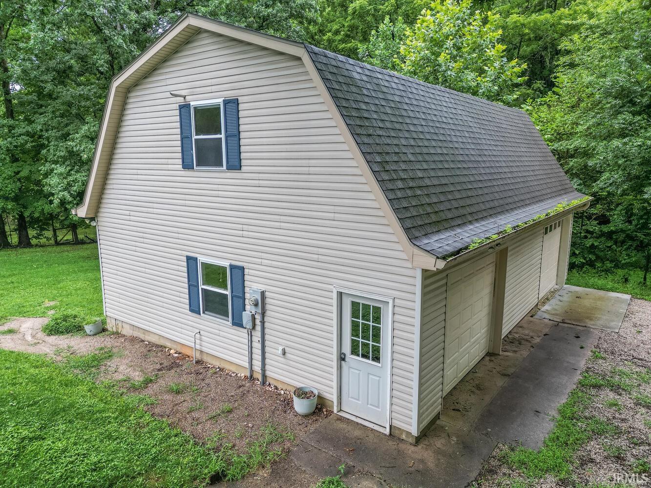 5075 North Union Valley Road Bloomington, IN 47404 - Photo 31 of 36