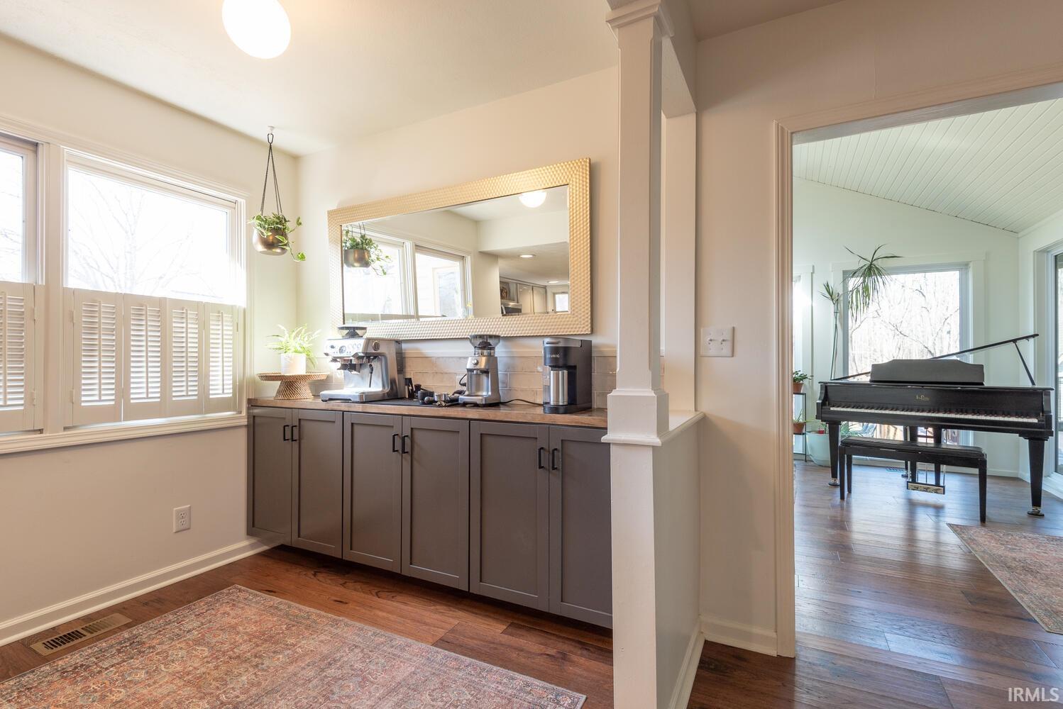 5075 North Union Valley Road Bloomington, IN 47404 - Photo 8 of 36