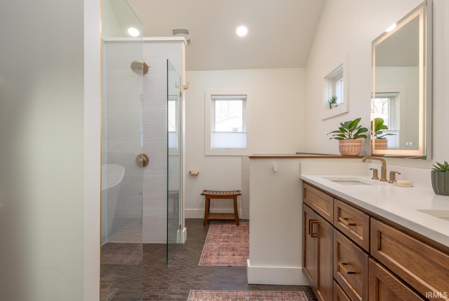 5075 North Union Valley Road Bloomington, IN 47404 - Photo 10 of 36