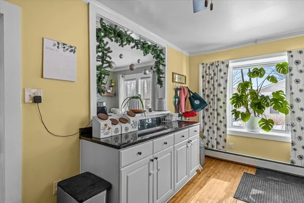 $447,500 | 205 Highway 2, Grand Isle, VT 05458