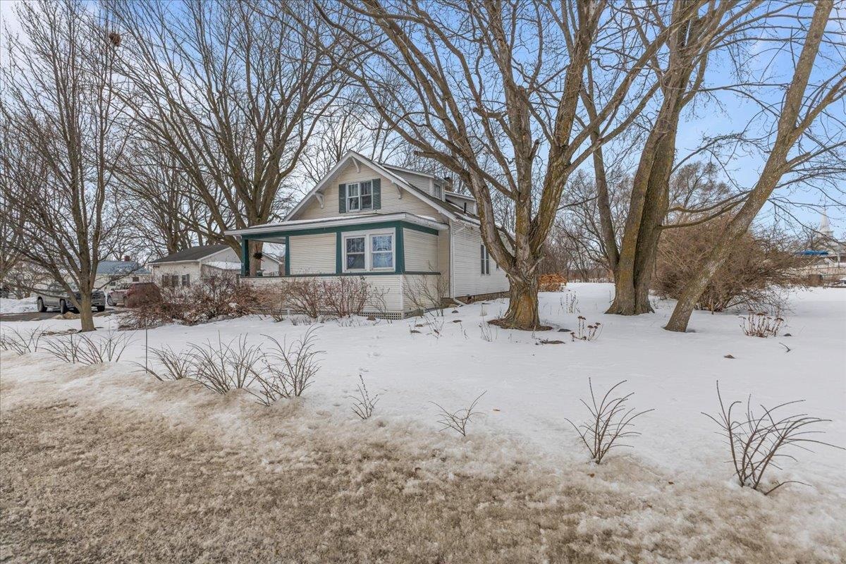 205 Highway 2 Grand Isle, VT 05458 - Photo 4 of 57