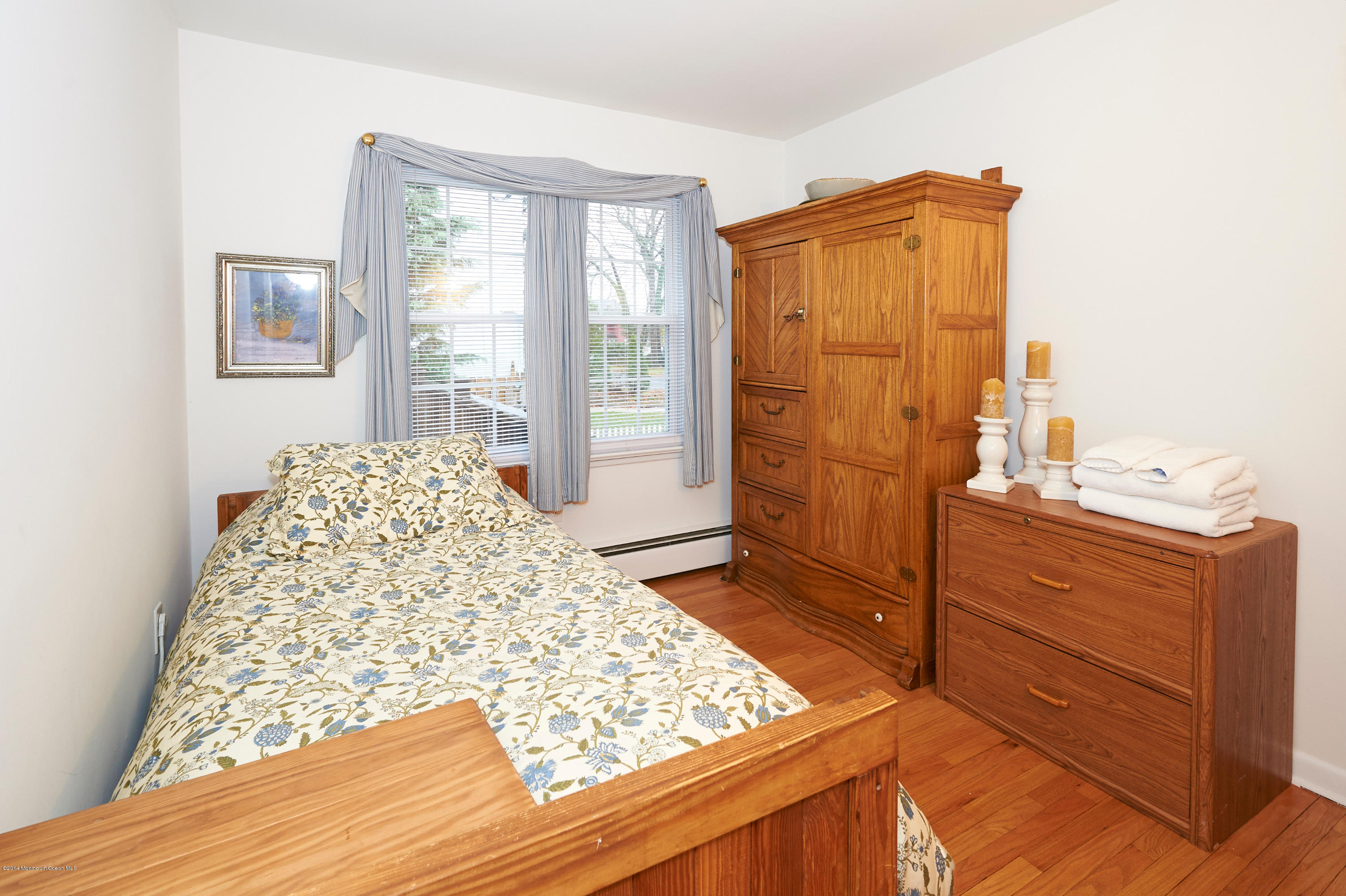 52 Ave Of Two Rivers Rumson, NJ 07760 - Photo 15 of 20 Third bedroom