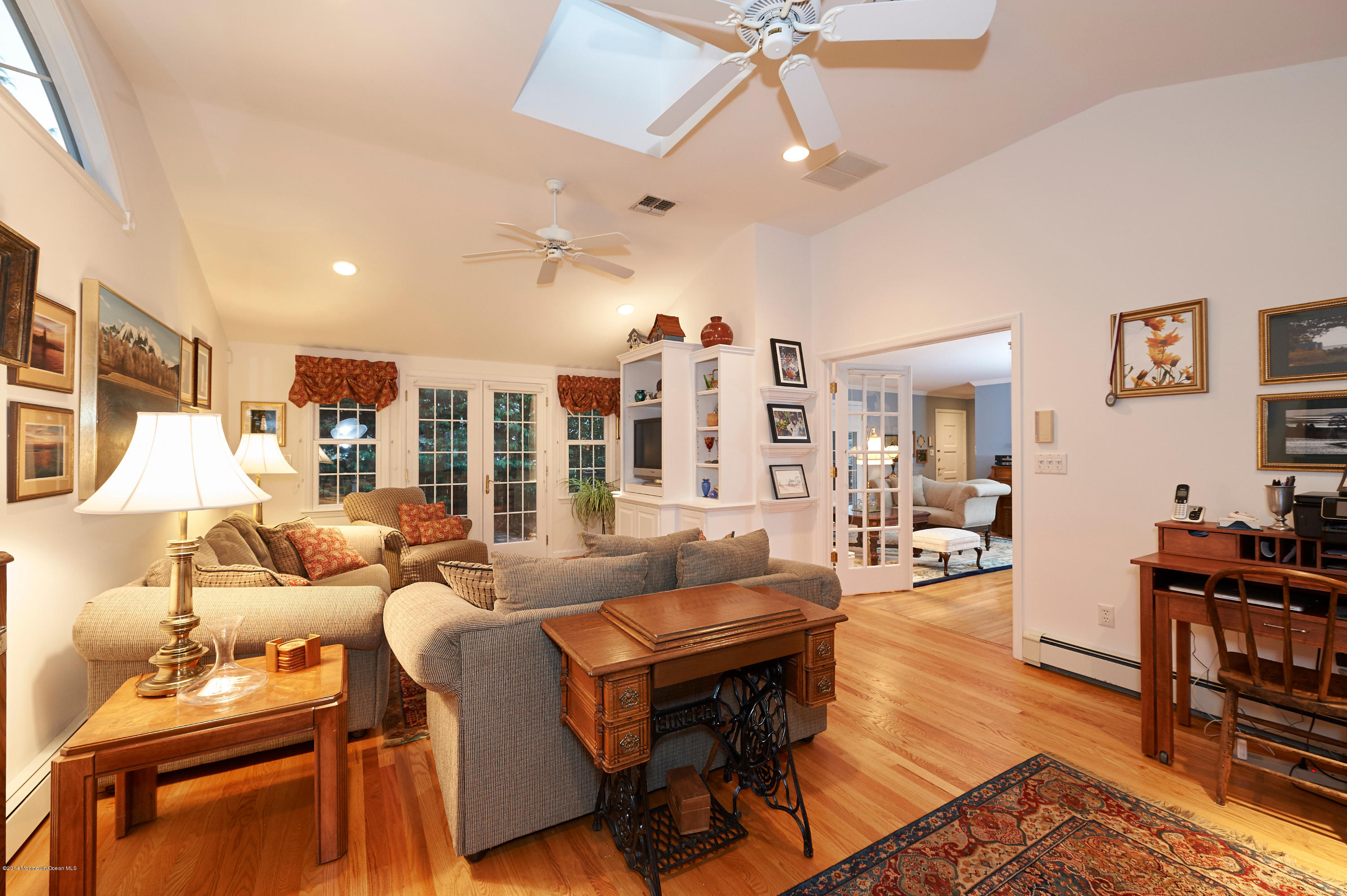 52 Ave Of Two Rivers Rumson, NJ 07760 - Photo 4 of 20 Family room