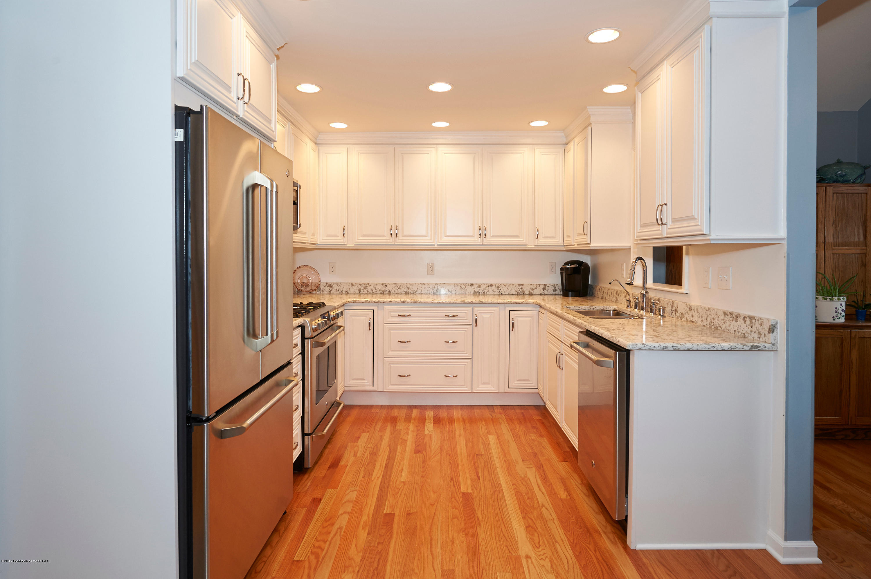 52 Ave Of Two Rivers Rumson, NJ 07760 - Photo 7 of 20 Kitchen