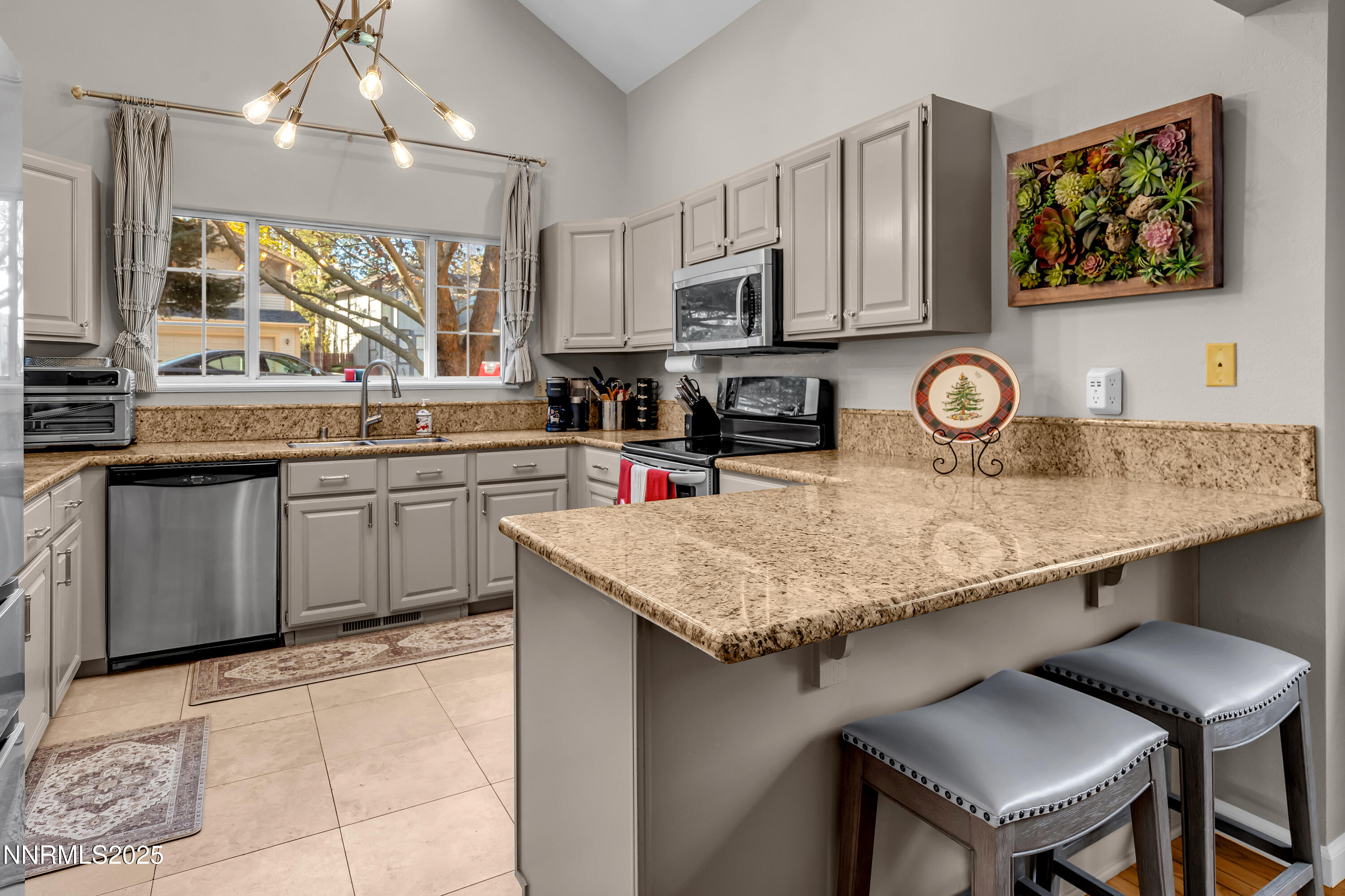 3900 Cashill Boulevard Reno, NV 89509 - Photo 22 of 62 Cashill3900-008