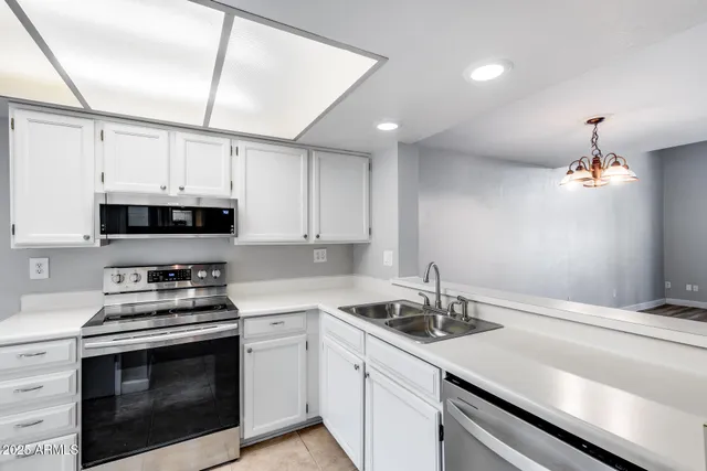 $275,000 | 2718 West Desert Cove Avenue, Phoenix, AZ 85029