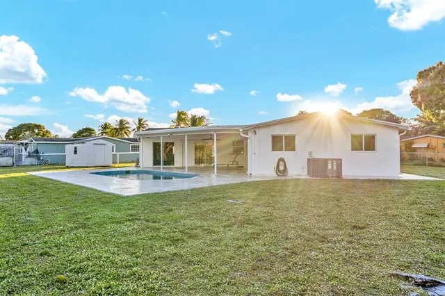 $4,450 | 290 Northwest 65th Avenue, Margate, FL 33063