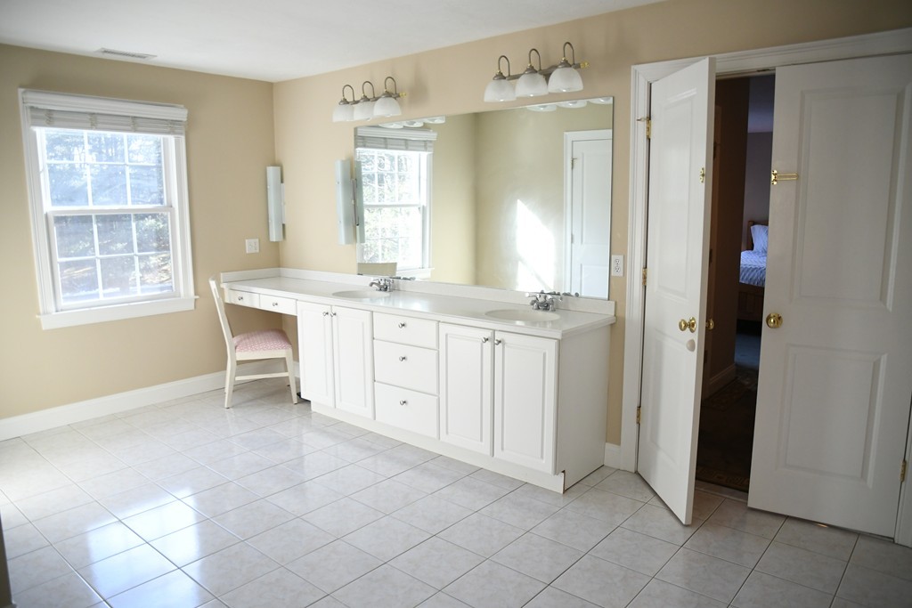 12 Elsbeth Road Sudbury, MA 01776 - Photo 20 of 29 Gallery Image 20