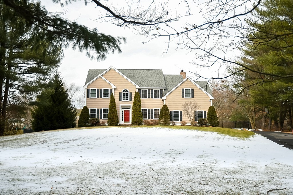 12 Elsbeth Road Sudbury, MA 01776 - Photo 3 of 29 Gallery Image 3