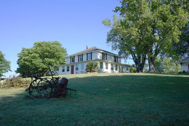 $564,500 | 805 Longfield Road, Fincastle, VA 24090