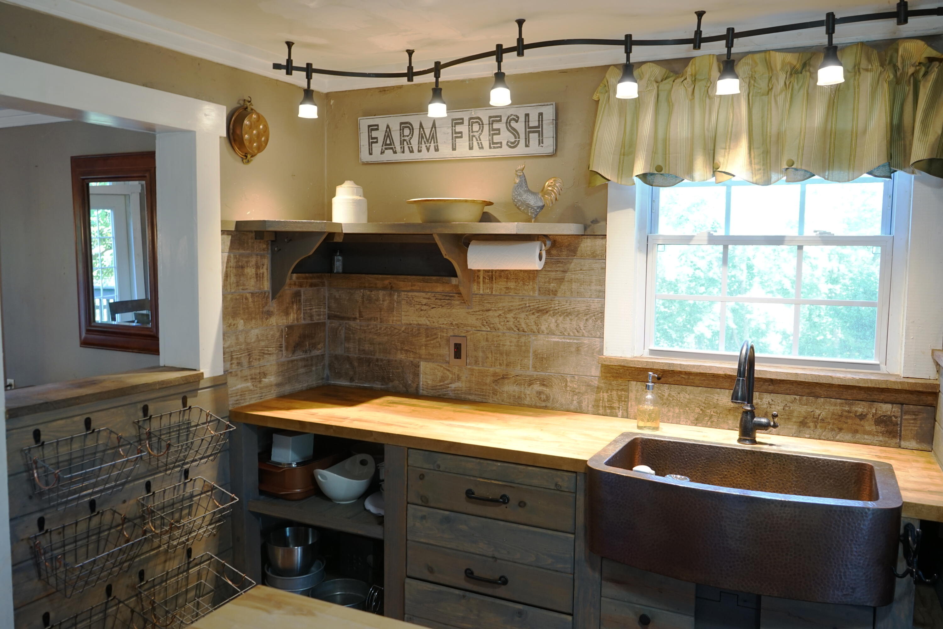805 Longfield Road Fincastle, VA 24090 - Photo 14 of 75 Copper Sink & Butcher Block Coutertops