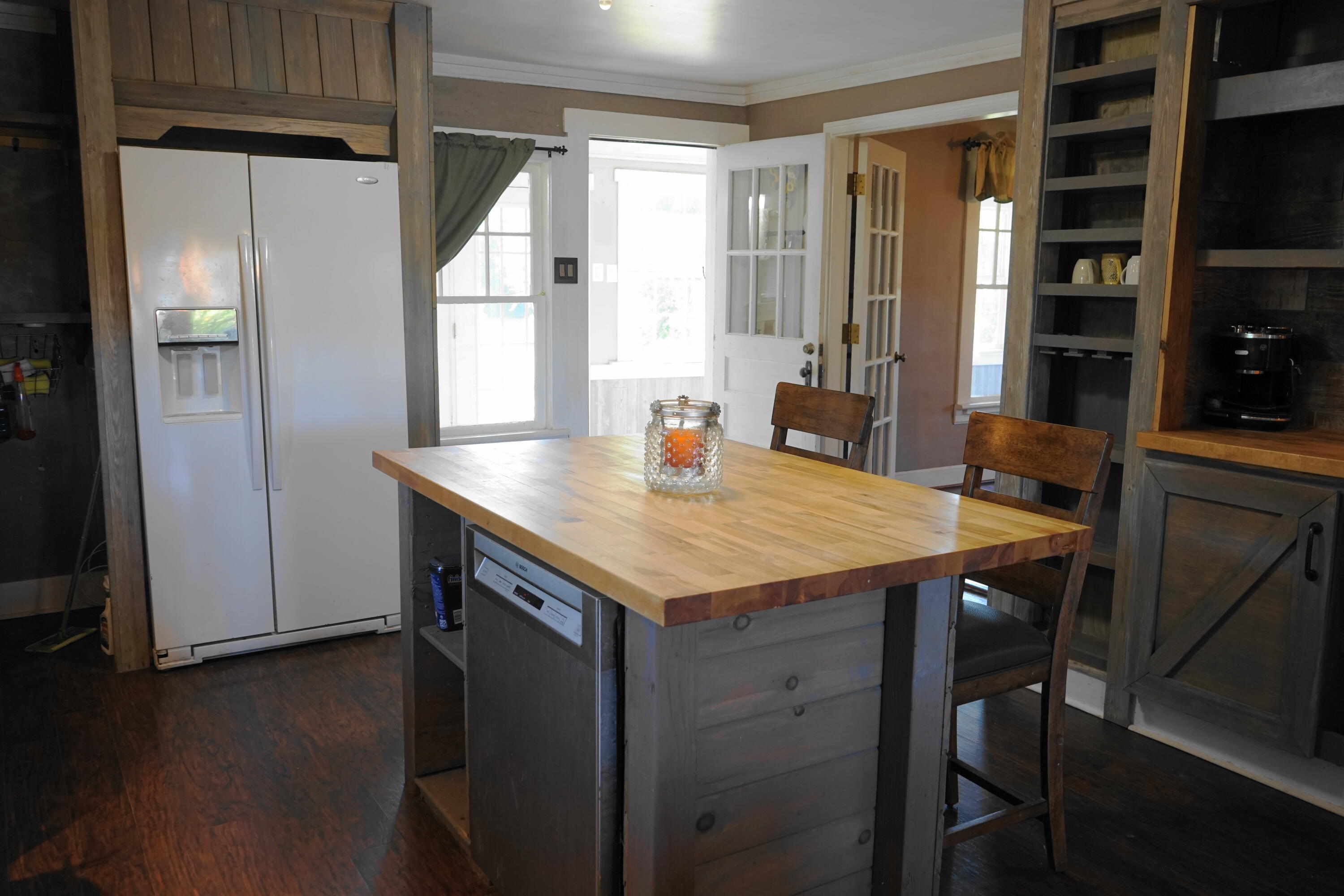 805 Longfield Road Fincastle, VA 24090 - Photo 15 of 75 Dishwasher in Island, Appliances Convey