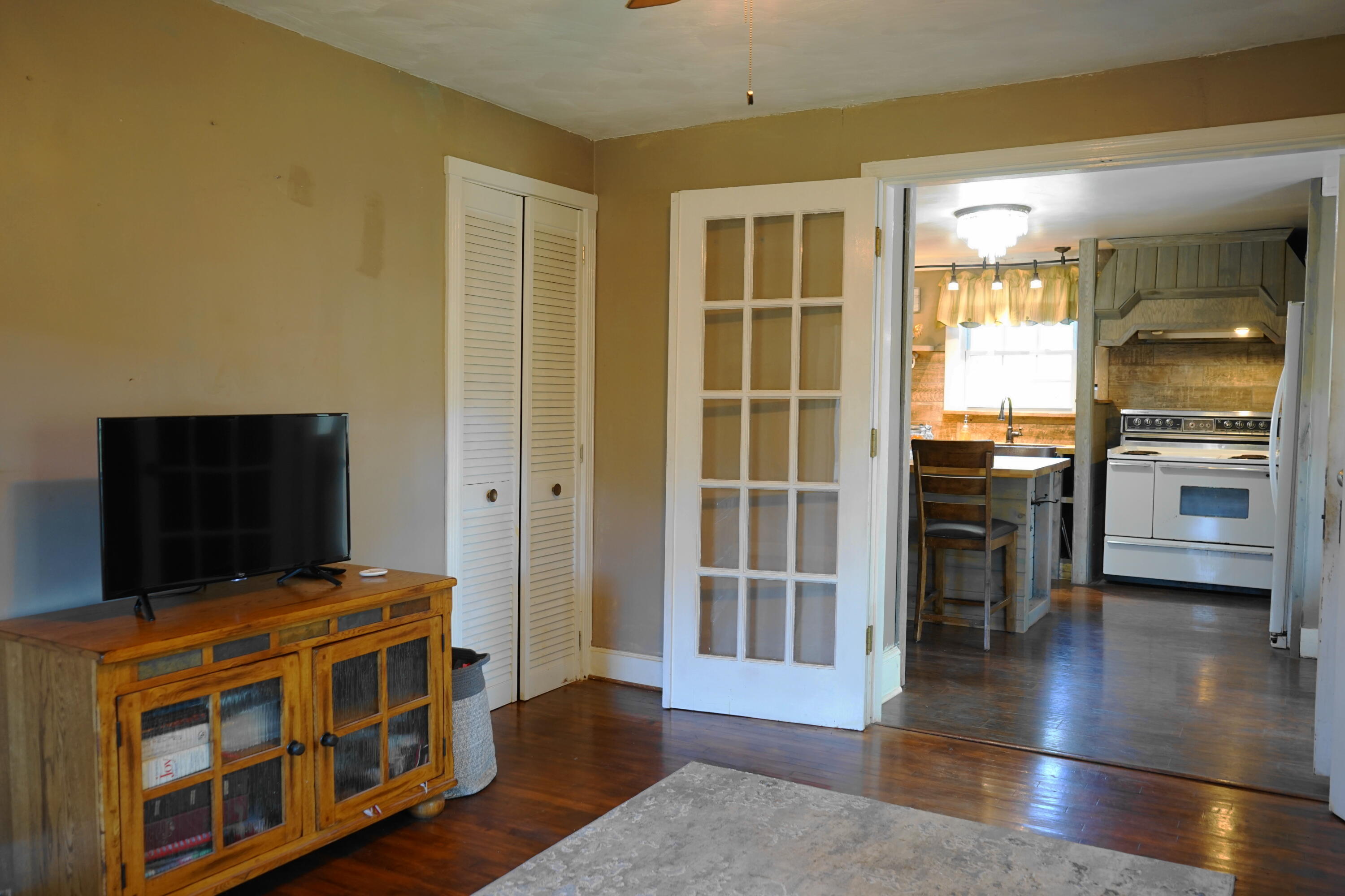 805 Longfield Road Fincastle, VA 24090 - Photo 27 of 75 French Doors to Kitchen