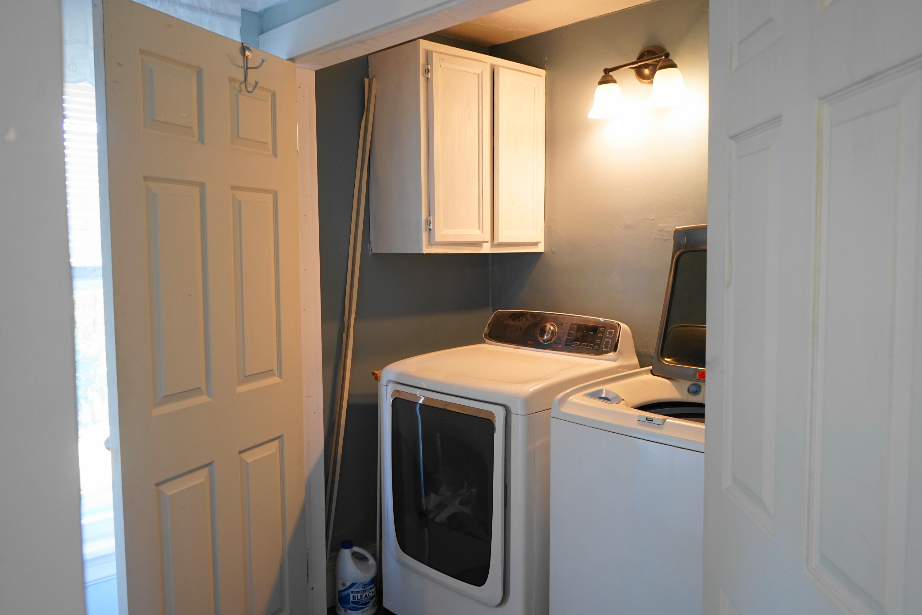 805 Longfield Road Fincastle, VA 24090 - Photo 40 of 75 Laundry only Steps from the Bedrooms