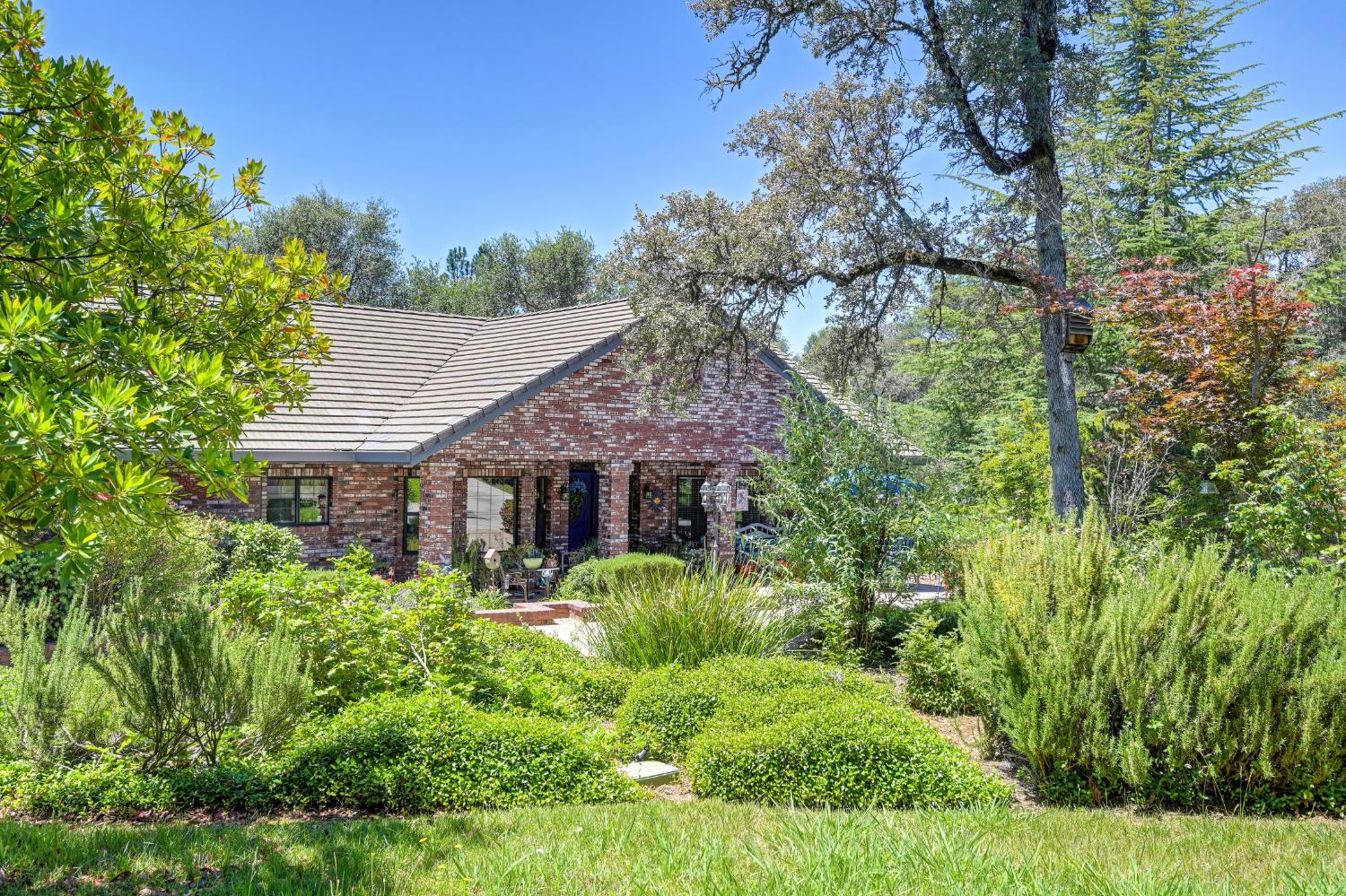23234 Hidden Ranch Road Auburn, CA 95602 - Photo 9 of 81
