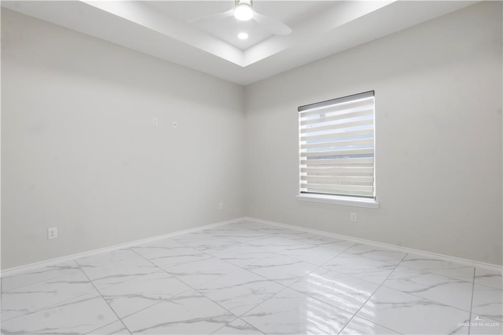 18064 Spruce Street Harlingen, TX 78552 - Photo 9 of 26