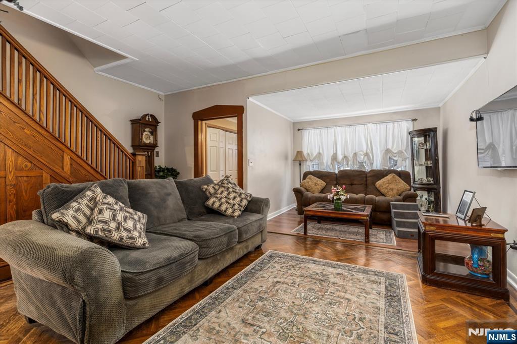 320 Watson Avenue Lyndhurst, NJ 07071 - Photo 5 of 26