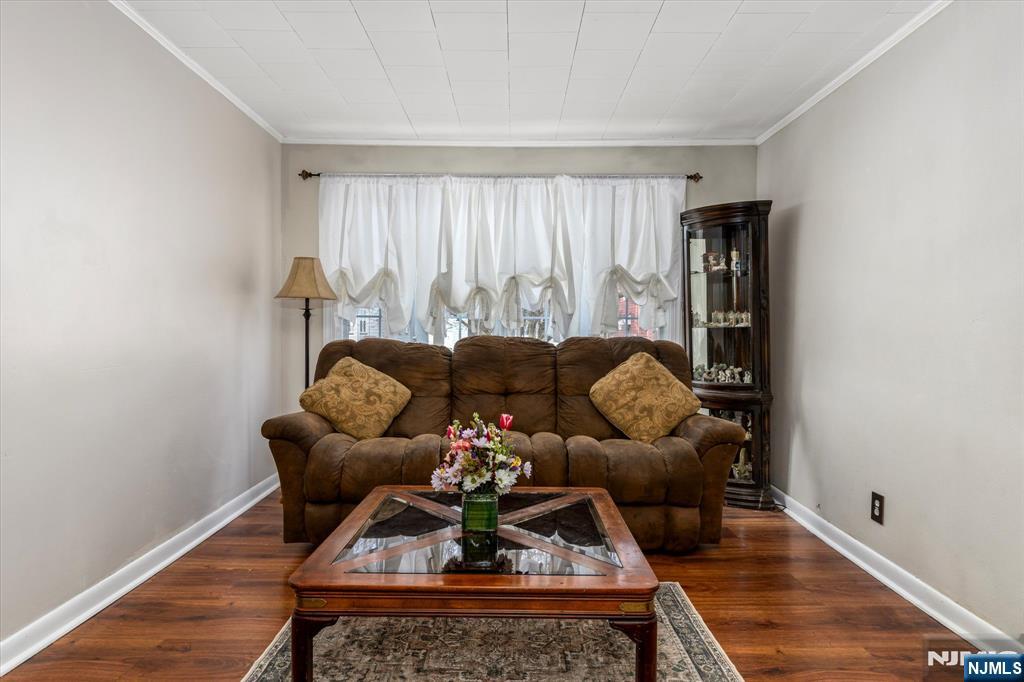 320 Watson Avenue Lyndhurst, NJ 07071 - Photo 7 of 26