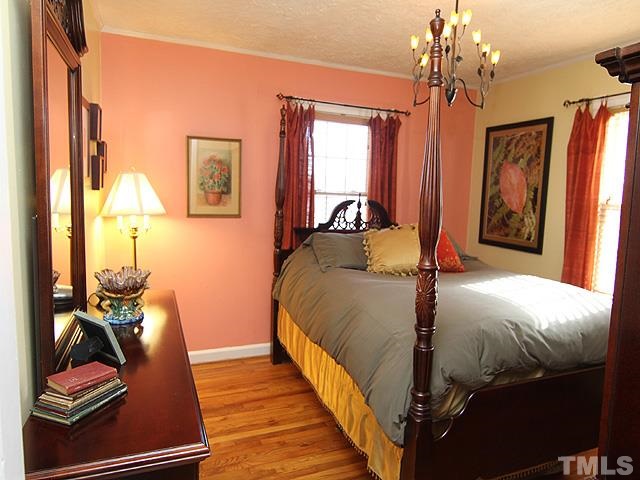 919 Elm Street Raleigh, NC 27604 - Photo 12 of 17