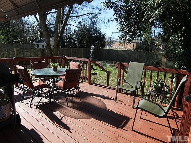 919 Elm Street Raleigh, NC 27604 - Photo 15 of 17