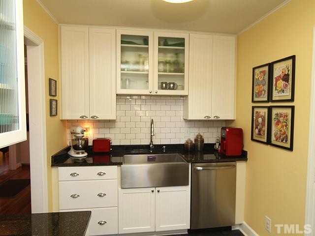 919 Elm Street Raleigh, NC 27604 - Photo 8 of 17
