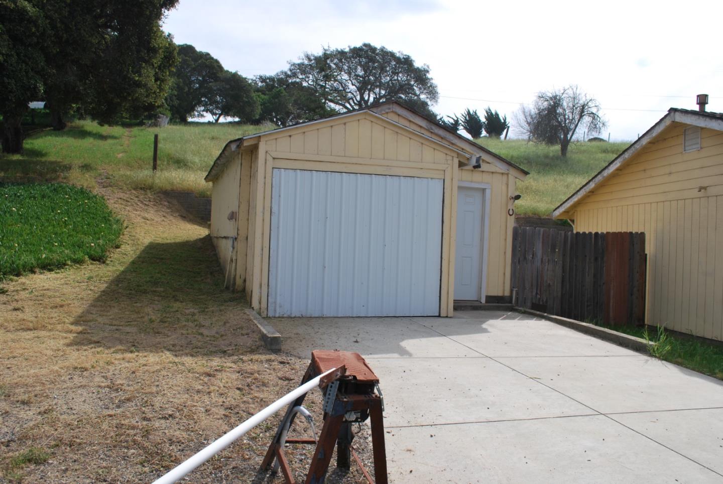 9194 Coker Road Salinas, CA 93907 - Photo 23 of 27