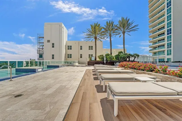 $7,900 | 101 South Fort Lauderdale Beach Boulevard, Unit 806, Fort Lauderdale, FL 33316