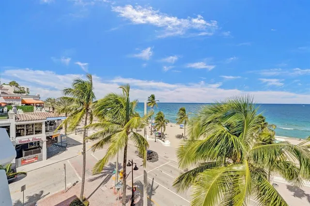 $7,900 | 101 South Fort Lauderdale Beach Boulevard, Unit 806, Fort Lauderdale, FL 33316