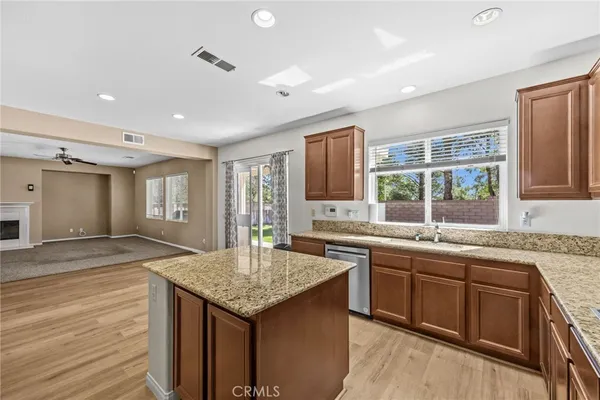 $3,250 | 126 Boston, Beaumont, CA 92223