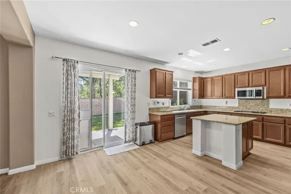 $3,250 | 126 Boston, Beaumont, CA 92223