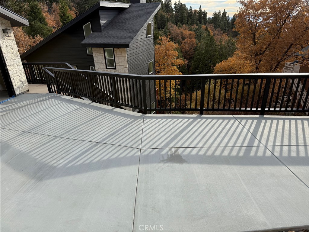 31383 Easy Street Running Springs, CA 92382 - Photo 2 of 28