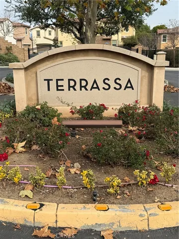 $735,000 | 2899 Menorca Circle, Corona, CA 92881