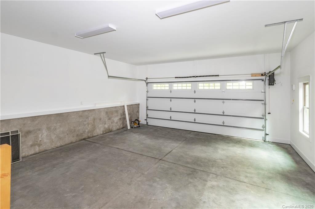515 Cheulah Road, Unit L2/U22 Brevard, NC 28712 - Photo 14 of 39 Gallery Image 14