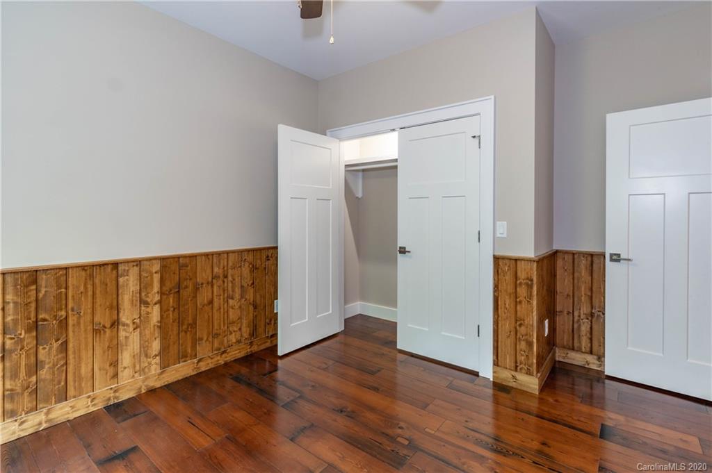 515 Cheulah Road, Unit L2/U22 Brevard, NC 28712 - Photo 23 of 39 Gallery Image 23