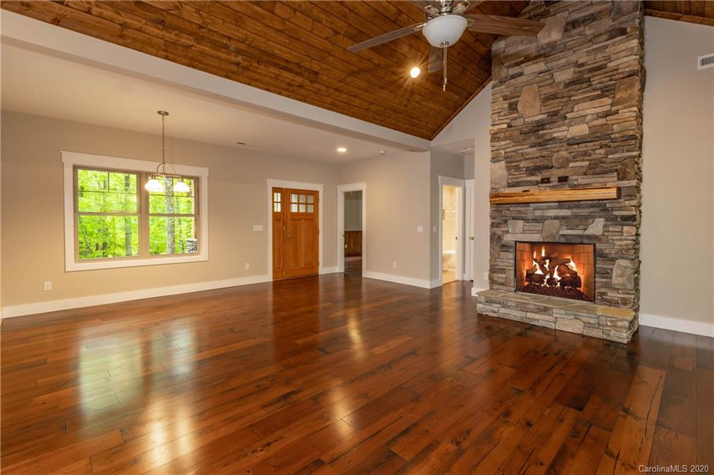515 Cheulah Road, Unit L2/U22 Brevard, NC 28712 - Photo 4 of 39 Gallery Image 4