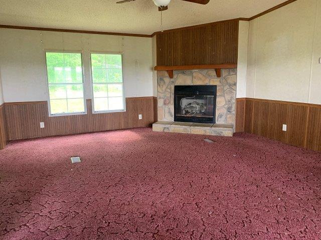 1819 Paint Rock Valley Road Philadelphia, TN 37846 - Photo 3 of 17 3 living room