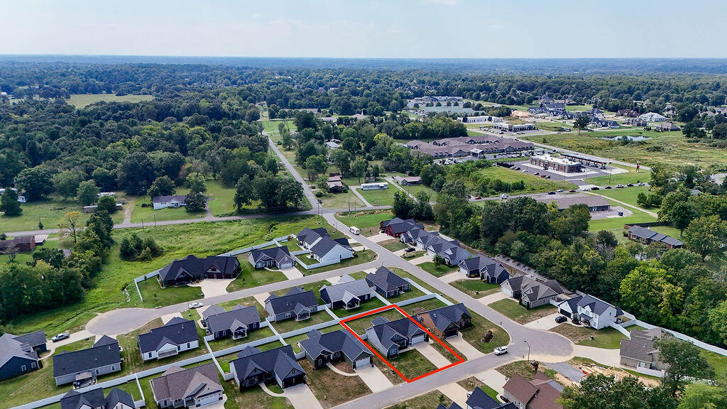 220 Hunter's Ridge Drive Paducah, KY 42001 - Photo 35 of 35 dji_fly_20260915_125428_0845_17895265853