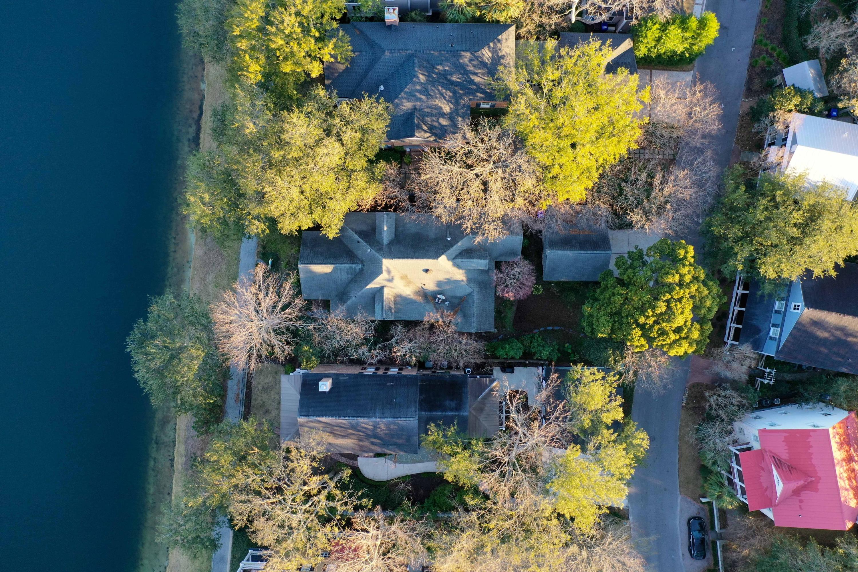 29 Eastlake Road Mount Pleasant, SC 29464 - Photo 7 of 18 29 (3)