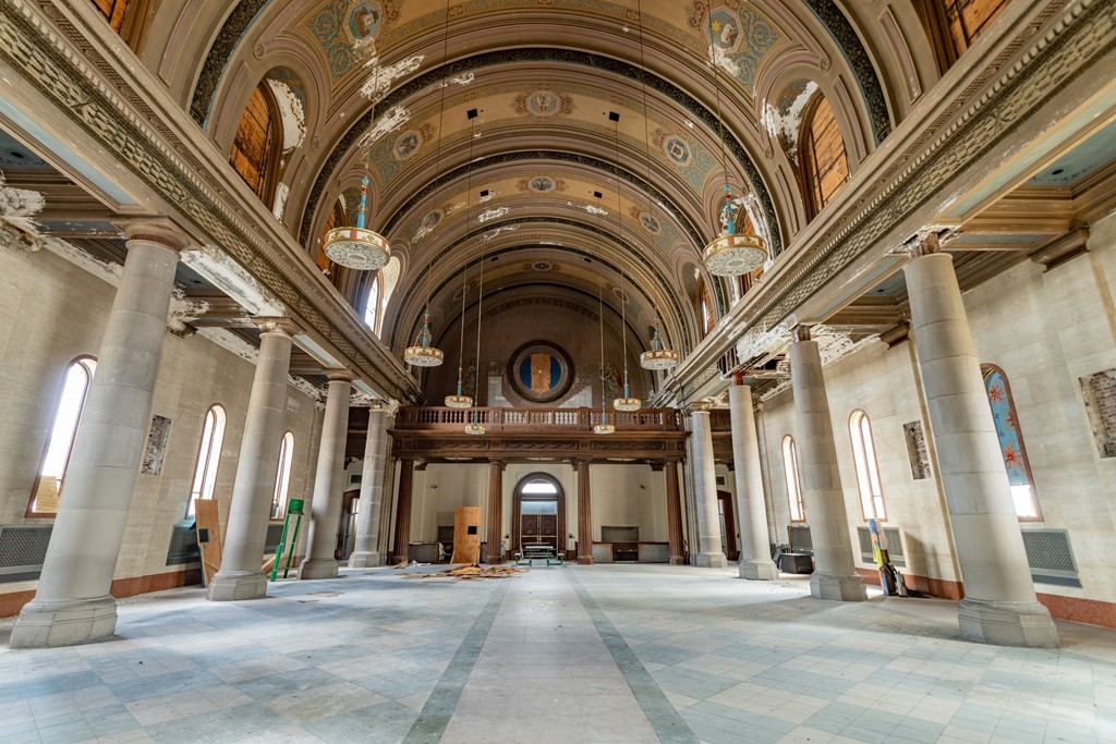 361 Centre Street Boston, MA 02130 - Photo 7 of 9 a view of a large door