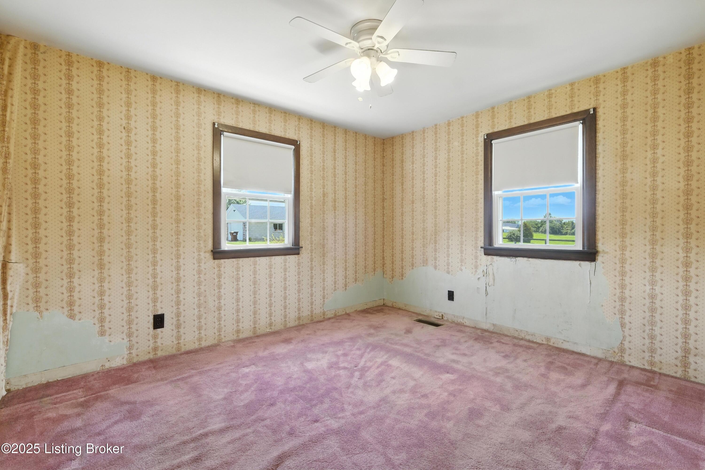 4900 Hopewell Road Louisville, KY 40299 - Photo 20 of 27 23_4900hopewell_louisvillerealestatemedi