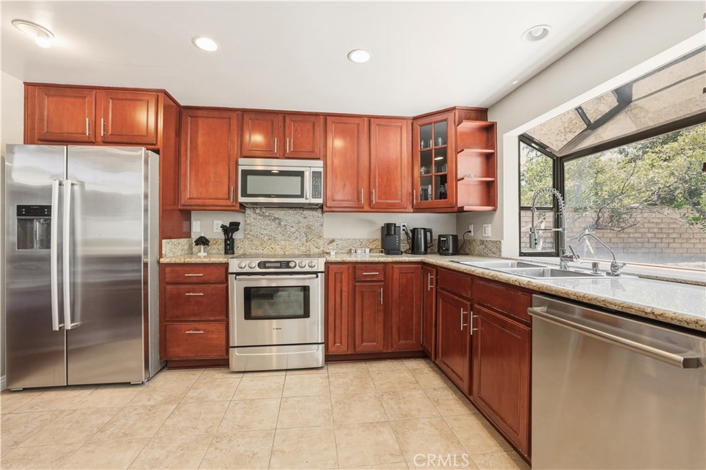 11841 Laughton Way Porter Ranch, CA 91326 - Photo 37 of 44