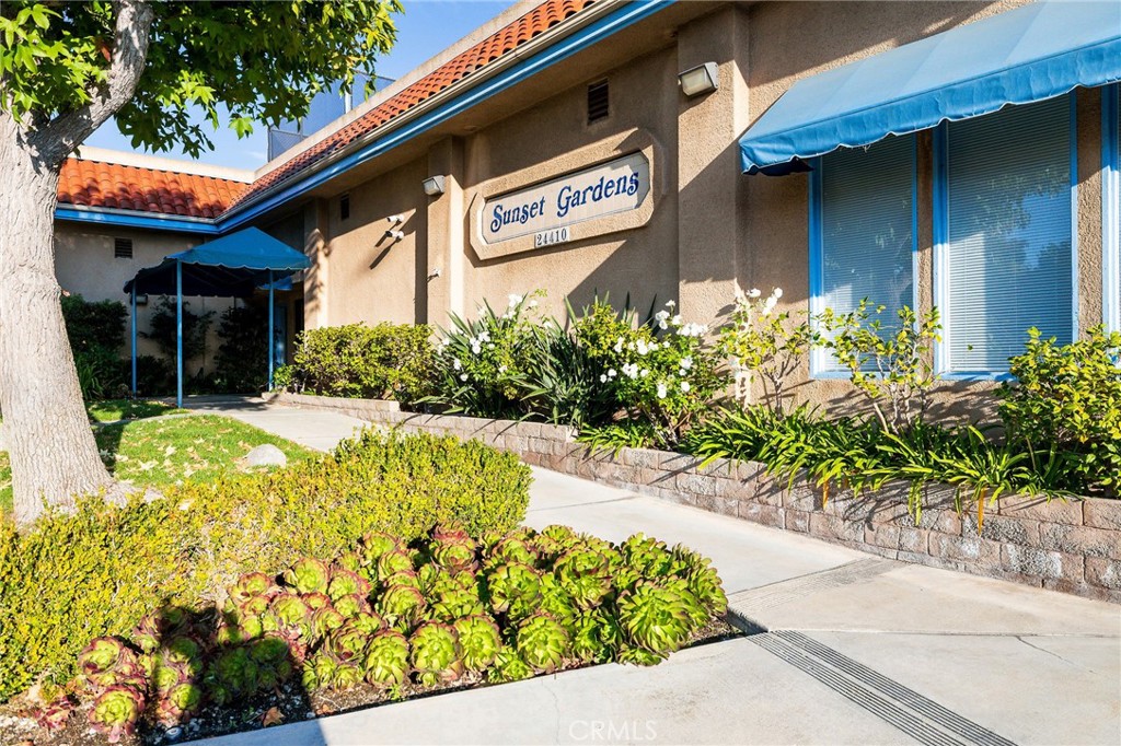 24410 Crenshaw Boulevard, Unit 216 Lomita, CA 90505 - Photo 1 of 40